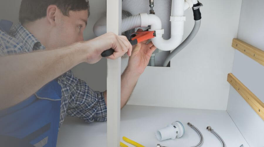 Expert burst pipe repair services in Shorter, AL